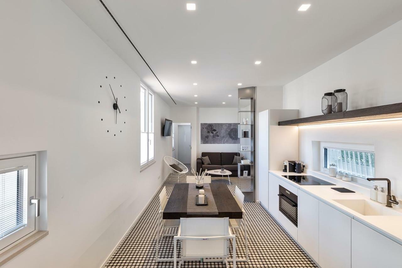 Ferienwohnung Attico Sul Porto Antico Monopoli Exterior foto